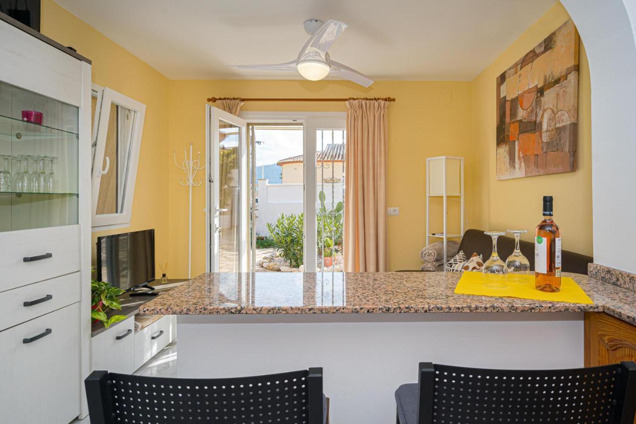 La Mandarina Apartment Orba Luaran gambar
